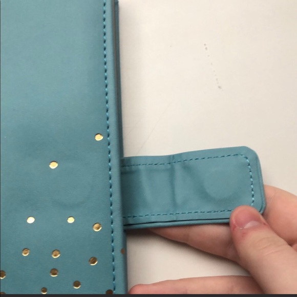 New Teal 6”X9” Faux Leather Blank Lined Page Journal With Magnetic Closure - Picture 6 of 8